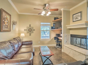 Covered Deck & 2-story Dock: Lake Travis Home!