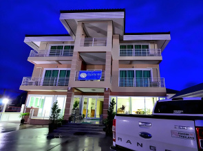 Laksasuk House