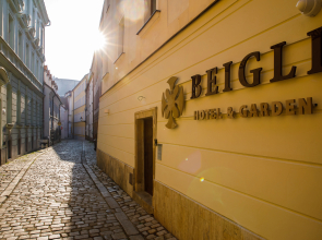 BEIGLI Hotel & Garden