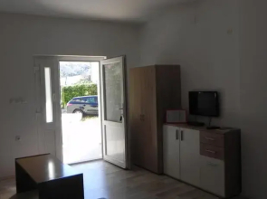 Apartments Milka Pag