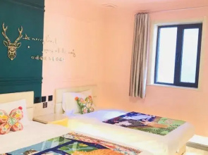 WoWo Art Hotel(Taiyuan Wangfujing Store)