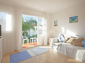 Studio in Estepona Near Sandy Beach