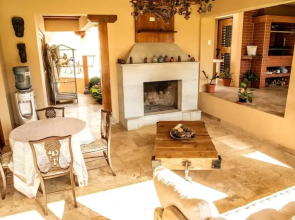 Luxury Casa Guayllabamba - BBQ Jacuzzi Gym Piscina