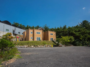 Jeongpo Pension