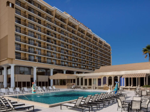 DoubleTree by Hilton Hotel Jacksonville Riverfront