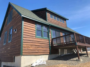 Dilly Lodge