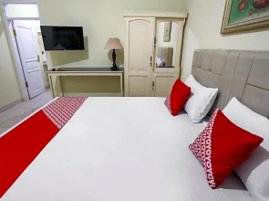 OYO 90968 Graha Family Guest House