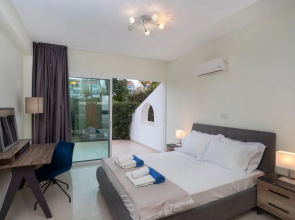 Bay View Gardens Apt 1