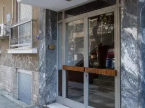 Elegant Luminous 3BD apartment in Kolonaki