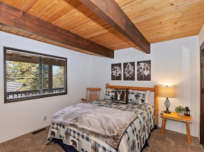 028 - Sunset Mountain Retreat