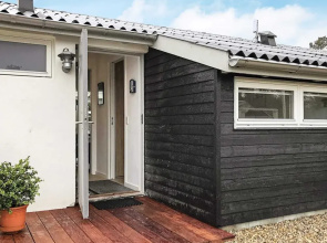 Cozy Apartment in Vejers Strand near Sea
