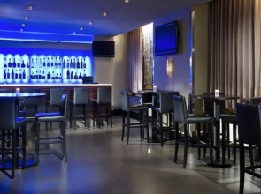 Hotel Saint Clair- Magnificent Mile