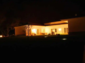 Monte da Lua Guest House