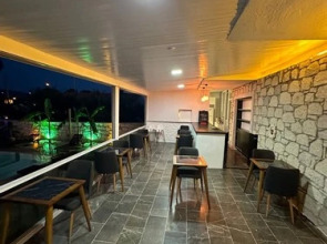 mayan suites