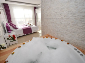 KAL1590 Villa Zeytin Islamlar 2 Bedrooms