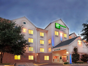 Holiday Inn Express & Suites Dallas Park Central Northeast by IHG