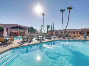 5 Mi to Sun City: Arizona Snowbird Rental w/ Porch