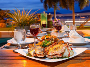 Seaview Patong Hotel