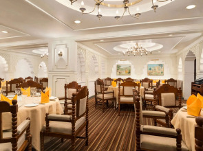 Отель Ramada by Wyndham Colombo