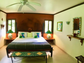 Lucky Bug Bed And Breakfast