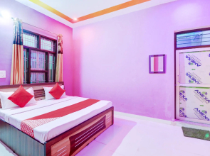 OYO 79756 Hotel Holiday
