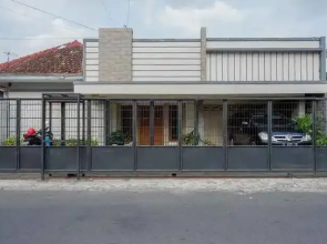 Jatiwinangun Homestay near GOR Satria Purwokerto Mitra RedDoorz