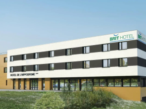 Brit Hotel - Hotel de l'Hippodrome