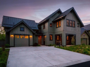 Stone 5 Bedroom Home by RedAwning
