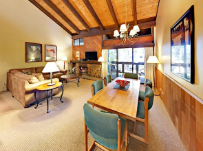 Lake Tahoe Condo #503 2 Bedrooms 2 Bathrooms Condo