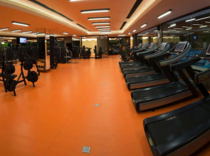 Royal Stay Palace Hotel