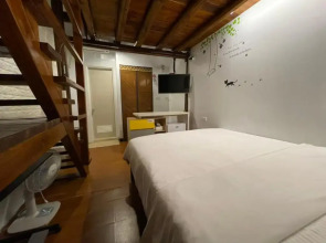 Chinbe No.2-Hostel