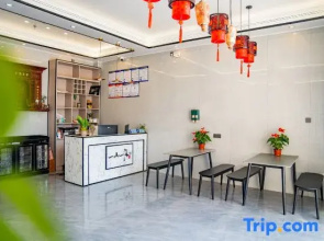 Meizhou Island One Mountain One Sea Homestay