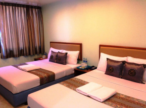 Siam Star Hotel