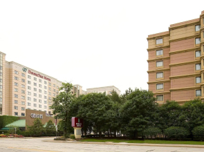 Embassy Suites by Hilton Chicago O'Hare Rosemont