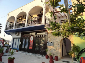 Captain's Beach Boutique Apartments