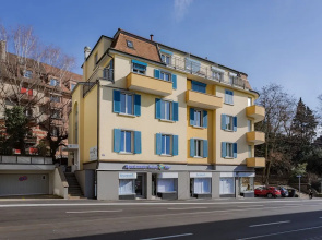 Apartments Swiss Star University