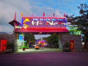 Ho Nam Resort