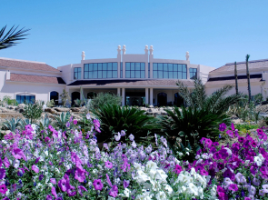 Parrotel Beach Resort