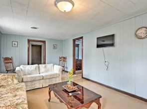 Remodeled Abingdon House w/ Spacious Yard!