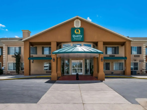 Quality Inn & Suites Salt Lake City Airport West