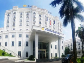Saigon Phu Tho Hotel
