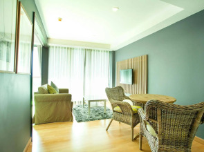 Rocco Hua Hin Beach Seaview