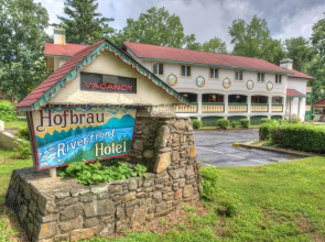 Hofbrau Riverfront Hotel