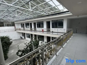 Mandu Homestay