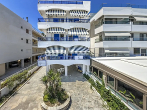 Poseidon Edge No9 by Rentalspro - Kallithea