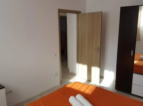 Apartament Andra
