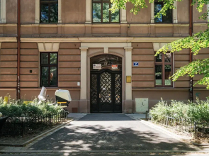 Old Town Oasis - LoftAffair