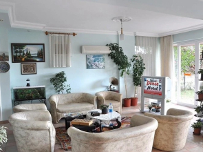 Deniz Hotel