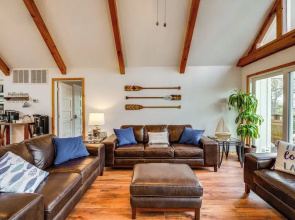 Versatile Home w/ Deck & Grill, 1 Mi to Lake!