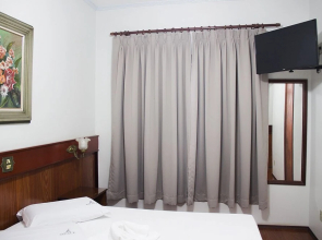 Js Palace Hotel